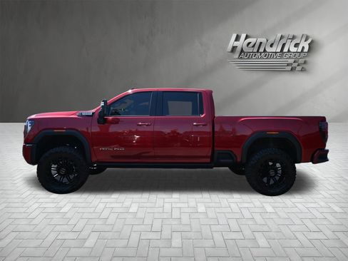 Used 2025 GMC Sierra 2500 AT4 w/ AT4 Premium Plus Package image 10