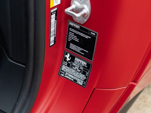 Used 2023 Ferrari SF90 Spider AWD/4WD image 34