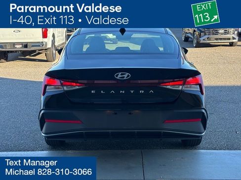 Certified 2024 Hyundai Elantra SE image 25