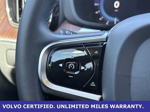 Certified 2024 Volvo XC60 B5 Plus w/ Protection Package Premier image 17