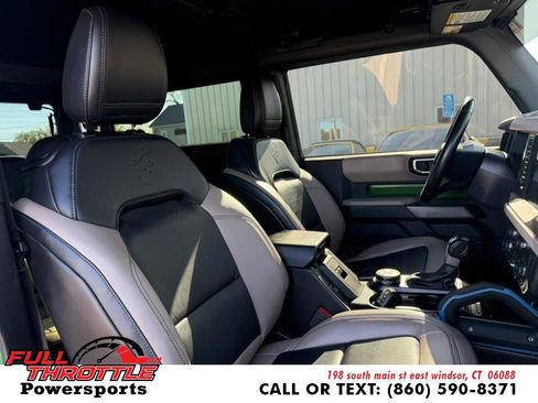 Used 2023 Ford Bronco Wildtrak AWD/4WD image 14