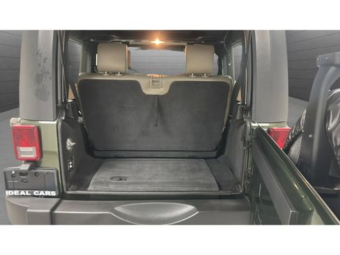 Used 2009 Jeep Wrangler X AWD/4WD image 17