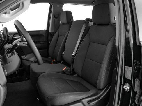 Used 2019 Chevrolet Silverado 1500 Custom w/ Custom Value Package image 28