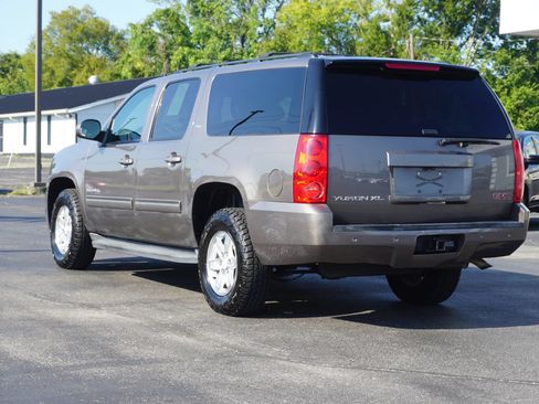 Used 2014 GMC Yukon XL SLT AWD/4WD image 7