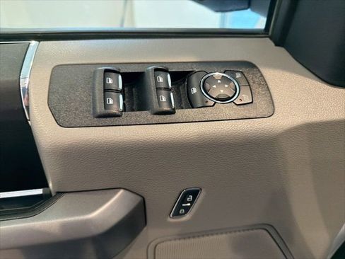 Used 2019 Ford F150 XLT w/ Equipment Group 301A Mid AWD/4WD image 10