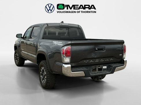Used 2022 Toyota Tacoma TRD Off-Road RWD image 3
