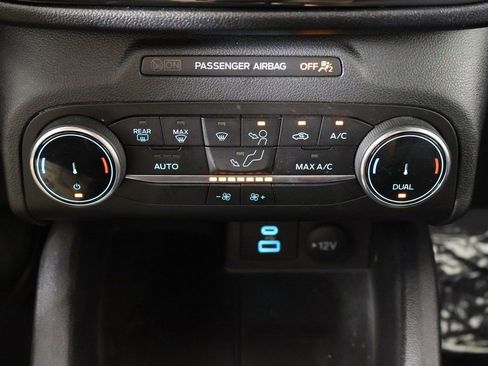 Used 2023 Ford Escape ST-Line FWD image 40