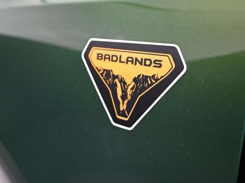 Used 2025 Ford Bronco Badlands AWD/4WD image 18