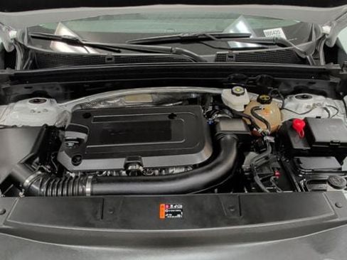 Used 2025 Buick Envision Preferred AWD/4WD image 18
