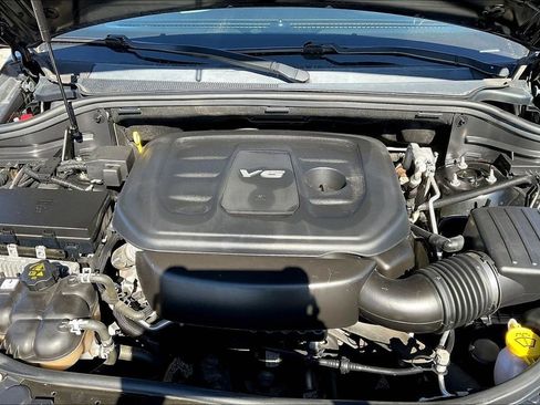 Used 2019 Jeep Grand Cherokee Limited image 9