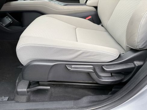 Used 2022 Honda HR-V EX image 28