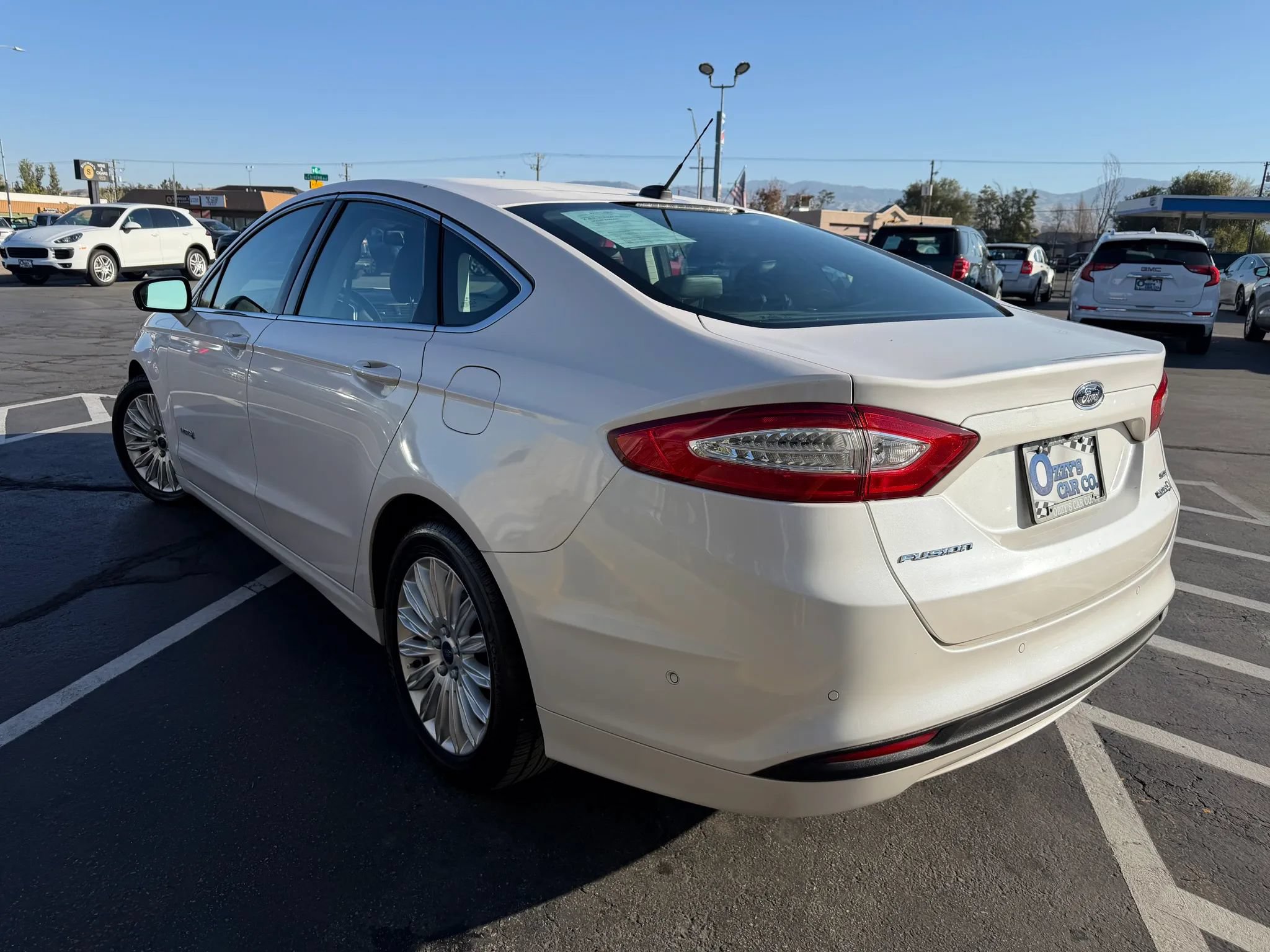 Used 2013 Ford Fusion SE FWD image 6