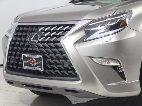 Used 2020 Lexus GX 460 Premium AWD/4WD image 56