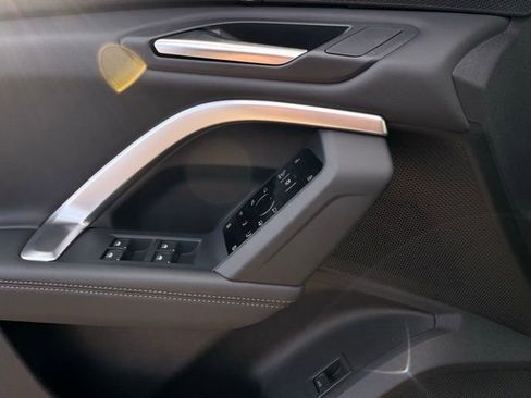 New 2025 Audi Q5 Premium Plus image 12