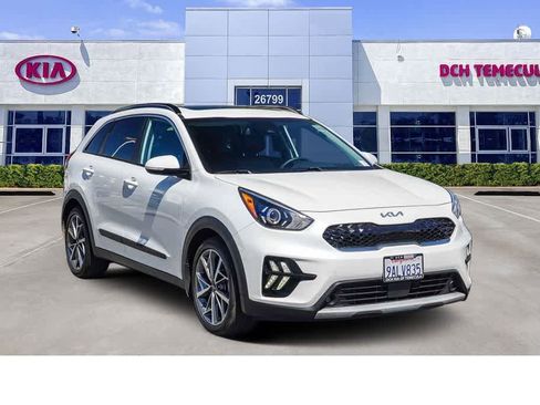Certified 2022 Kia Niro Touring Special Edition image 3