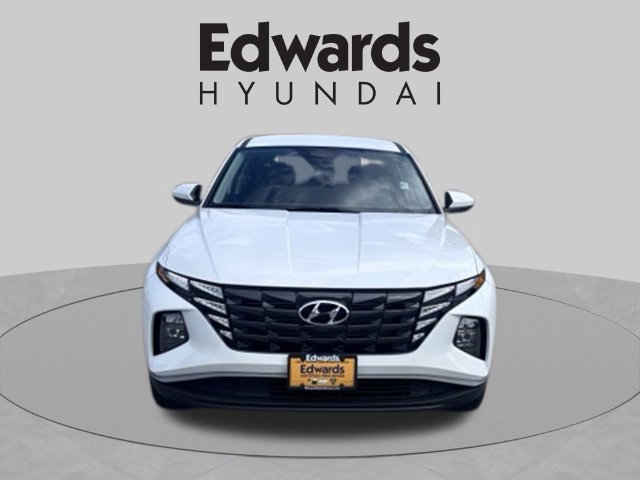 Used 2024 Hyundai Tucson SE AWD/4WD image 2