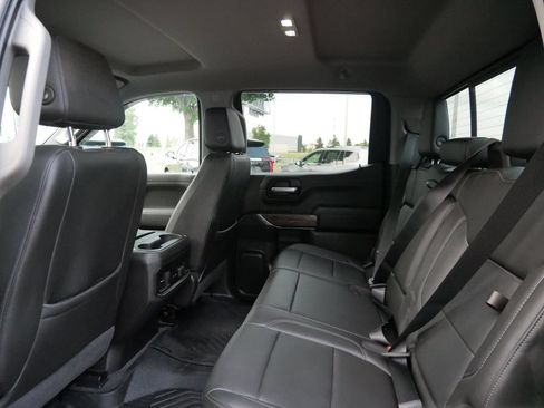 Used 2020 Chevrolet Silverado 1500 LT Trail Boss AWD/4WD image 10