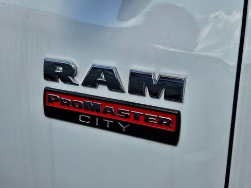 Used 2022 RAM ProMaster City Tradesman image 11