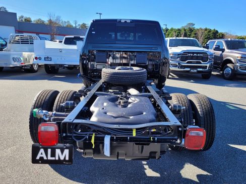 New 2026 RAM 3500 Tradesman image 6
