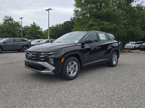 New 2026 Hyundai Tucson SE FWD image 2