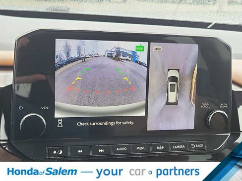 Used 2022 Nissan Pathfinder Platinum w/ Cargo Package image 50