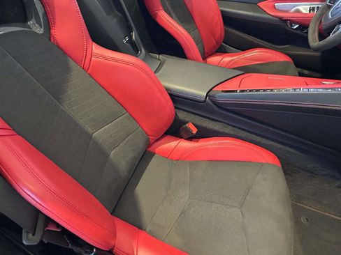 Used 2025 Chevrolet Corvette 3LT w/ Z51 Performance Package image 14