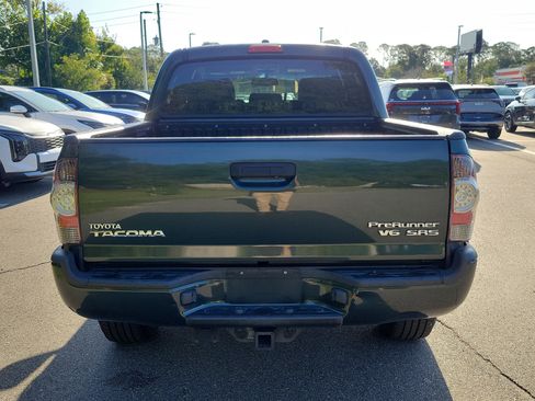 Used 2010 Toyota Tacoma PreRunner w/ TRD Sport Pkg RWD image 5