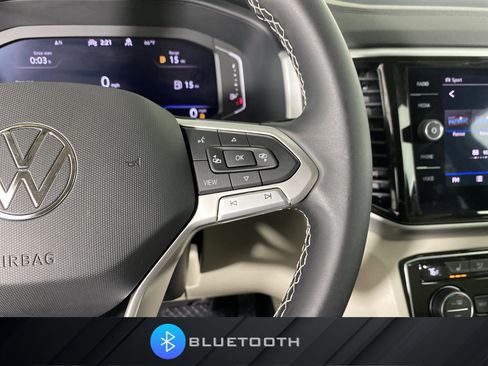 Used 2023 Volkswagen Atlas SE AWD/4WD image 23