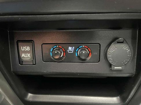 Used 2018 Toyota 4Runner Limited AWD/4WD image 65
