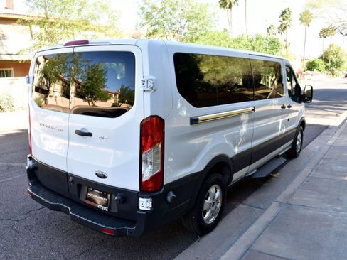 Used 2017 Ford Transit 350 XLT image 7