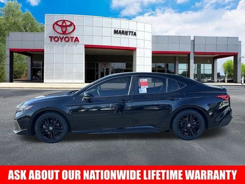 New 2026 Toyota Camry SE image 2