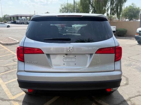 Used 2016 Honda Pilot EX image 4