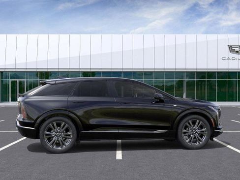 New 2026 Cadillac Optiq Sport 2 image 2