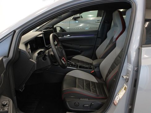 Used 2025 Volkswagen GTI SE FWD image 10