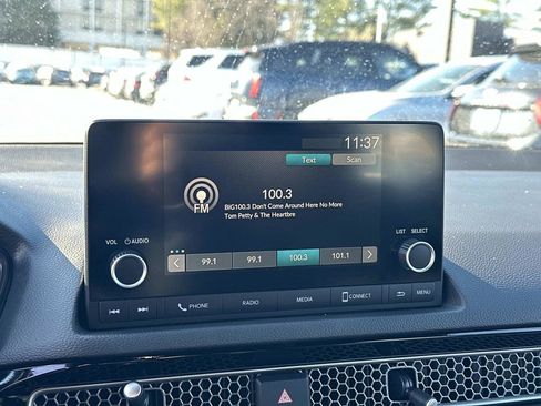 Used 2022 Honda Civic Sport image 12