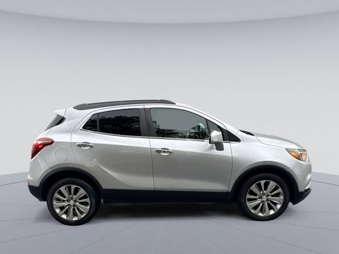 Used 2017 Buick Encore Preferred image 32
