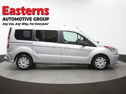 Used 2022 Ford Transit Connect XLT FWD image 43