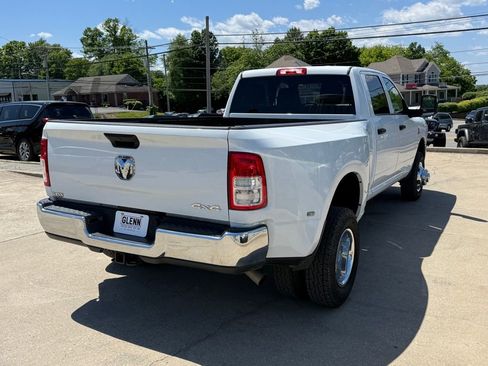 Used 2023 RAM 3500 Tradesman w/ Chrome Appearance Group AWD/4WD image 5