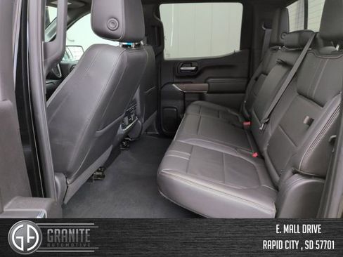 Used 2021 Chevrolet Silverado 1500 High Country w/ Technology Package AWD/4WD image 25