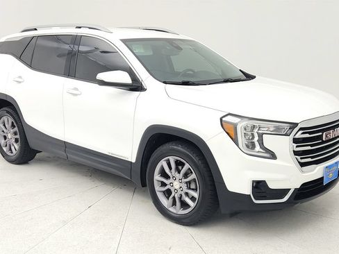 Used 2023 GMC Terrain SLT FWD image 1
