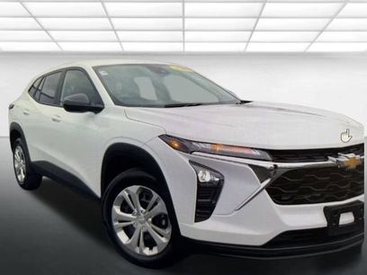 Used 2024 Chevrolet Trax LS