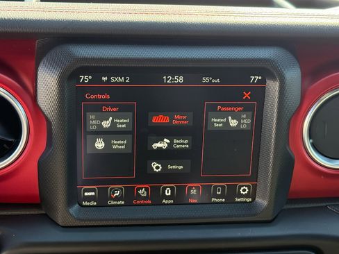 Used 2022 Jeep Wrangler Unlimited Rubicon w/ Xtreme Recon 35" Tire Package image 25