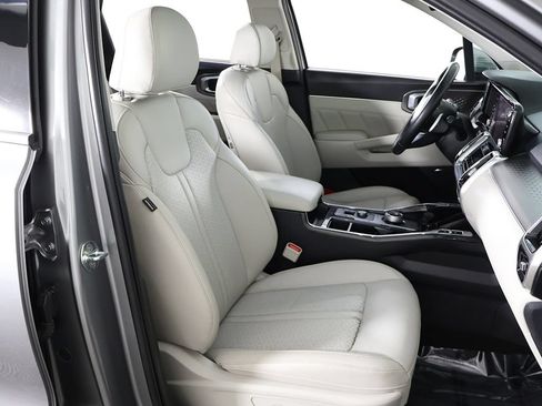 Used 2023 Kia Sorento SX Prestige AWD/4WD image 37