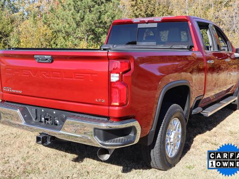 Certified 2021 Chevrolet Silverado 2500 LTZ w/ LTZ Convenience Package image 5