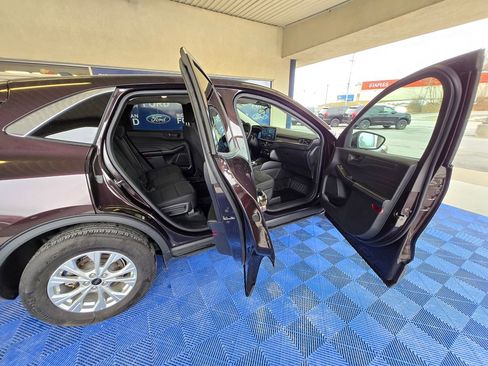 Used 2023 Ford Escape Active w/ Tech Pack #1 image 28