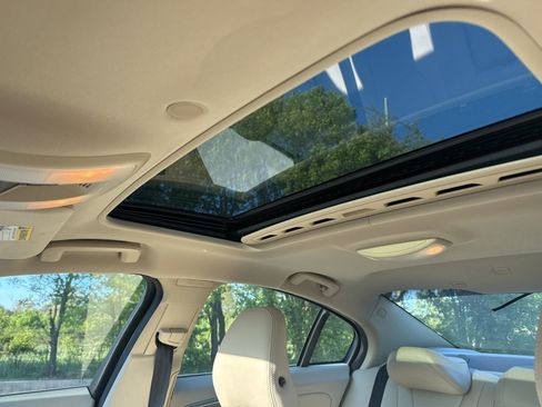 Used 2015 Volvo S60 T5 Premier Plus image 4