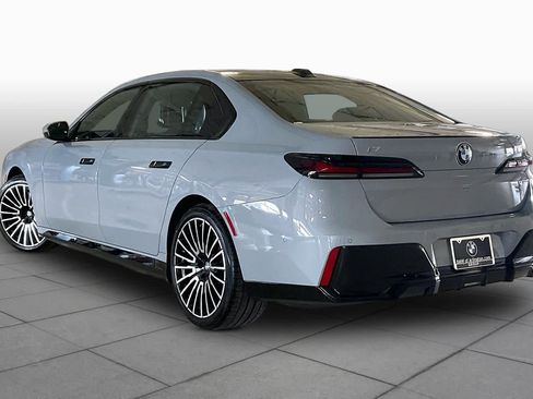 New 2026 BMW i7 xDrive60 AWD/4WD image 12