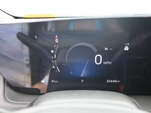 Used 2024 Buick Encore GX Sport Touring AWD/4WD image 27