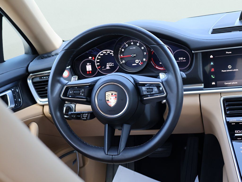 Used 2023 Porsche Panamera 4 Platinum Edition AWD/4WD image 18