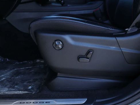 Used 2022 Dodge Durango R/T AWD/4WD image 21